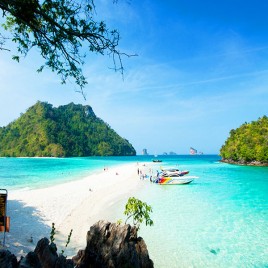 4 Island tour by speed boat