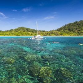 Rok & Haa Island tour by speed boat